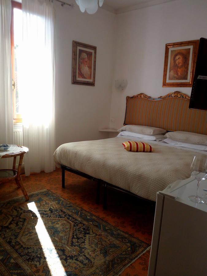 Casa Vancanza Sciamandola เลวานโต ภายนอก รูปภาพ